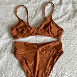 Aerie Bikini - Medium Top, Large Bottom